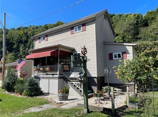 808 Kennedy Ave, East Vandergrift, PA 15629