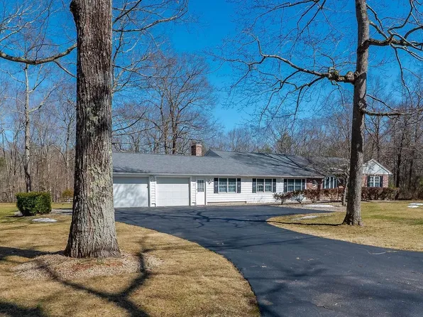 23 Century Pines Drive, Barrington, NH 03825