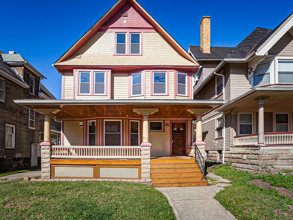 1st image of 1432 W 81st St