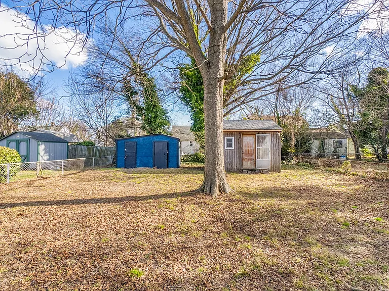 1610 Shiloh Pl — Photo 22