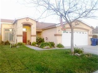 2305 Golden Ave, Clovis, CA 93611