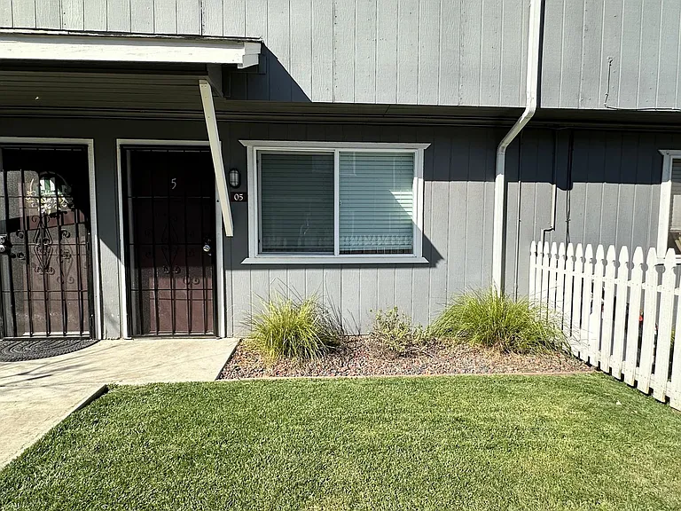 3268-3278 Blue Ridge Circle — Photo 19