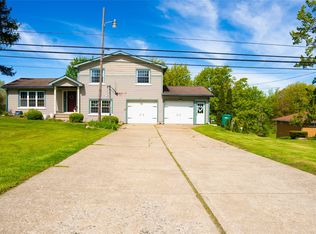 2374 Edinboro Rd, Erie, PA 16509