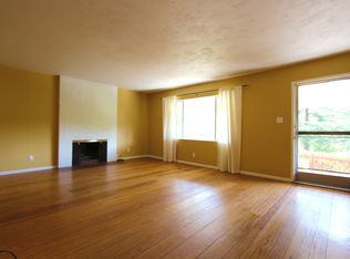 23 Hillcrest Dr, Orinda, CA 94563