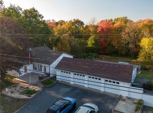 32 Black Hill Rd, Plainfield, CT 06374