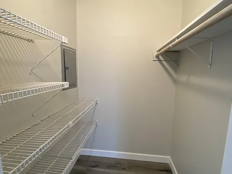 124 N Jefferson Ave — Photo 16