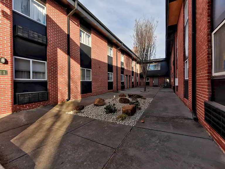 1325 W Lindsey St — Photo 1