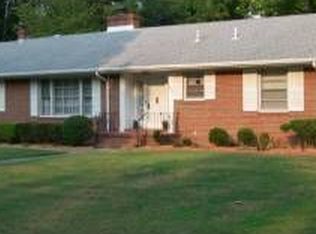 3219 Dogwood Dr, Portsmouth, VA 23703