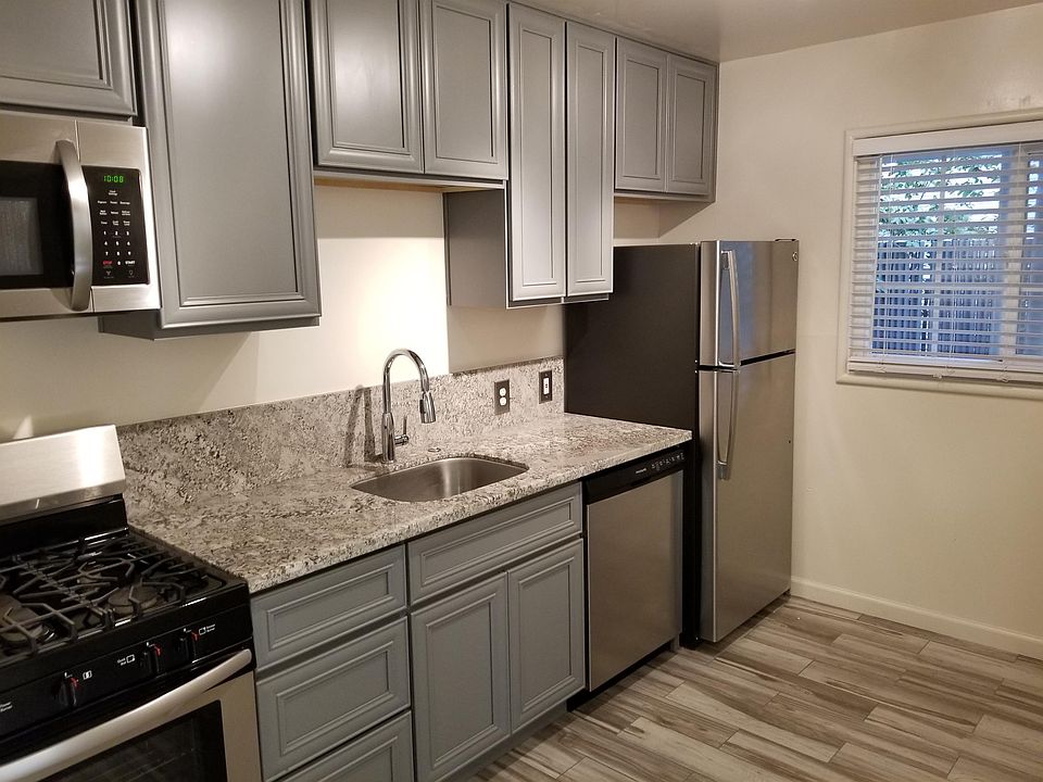 1st image of 2316 E St #4