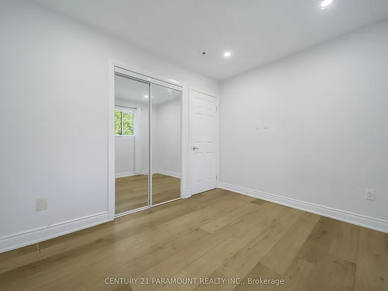 11 Gondola Cres — Photo 23