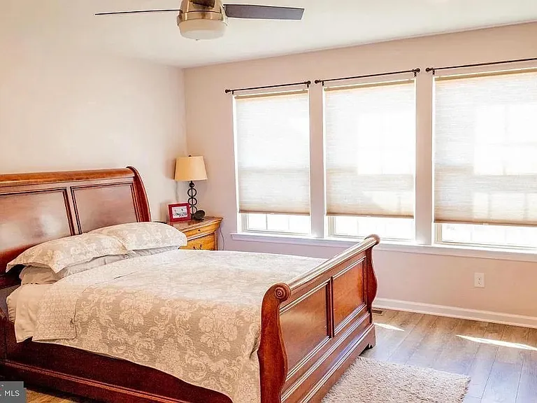 49 Locks Farm Ln — Photo 14