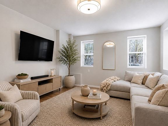 2nd image of 252 E St #1