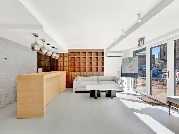 428 East 9th Street PH4 image 2 of 23