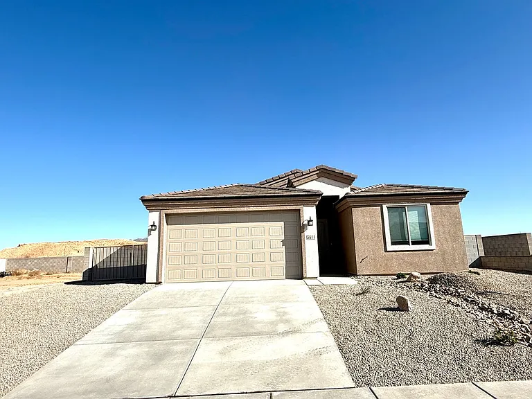 3611 Charleston Loop — Photo 2