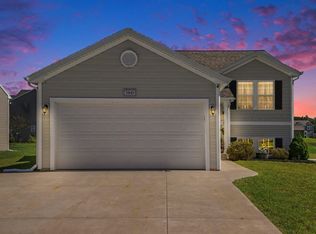 59149 Silvergrass Dr, Mattawan, MI 49071