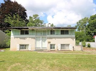 6149 Flowerday Dr, Mount Morris, MI 48458