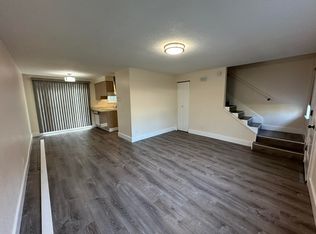 335 SW 1st St APT 2, Warrenton, OR 97146