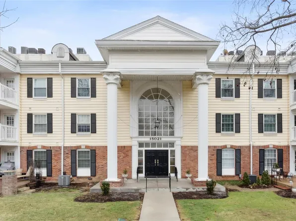 15021 Claymoor Ct APT 14, Chesterfield, MO 63017