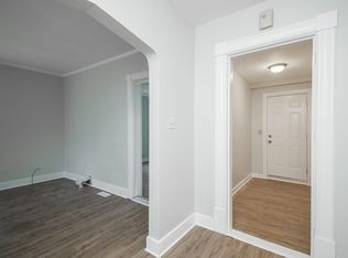 814 S Jefferson St, Lockport, IL 60441