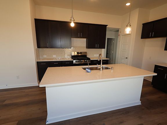4th image of 8126 Kay Harbor Dr