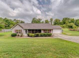 1393 Lake Creek Rd, Cedartown, GA 30125