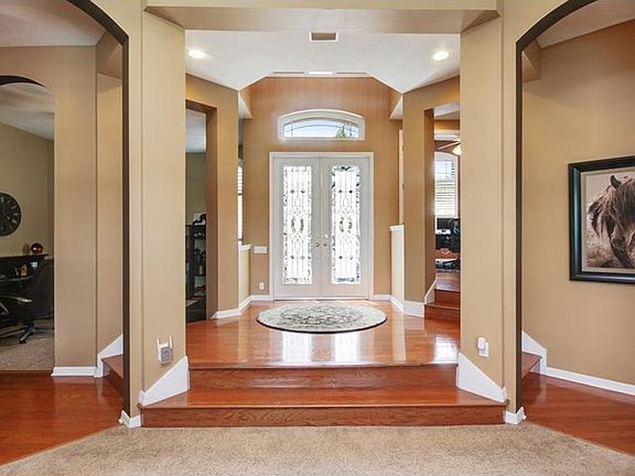 2nd image of 3833 Sorrel Vine Dr