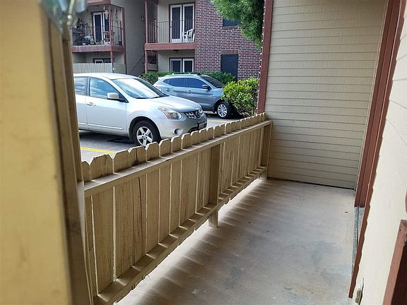 4th image of 1111 Shiloh Dr #9A