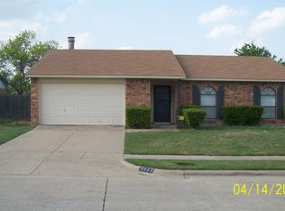 7323 Hedge Dr, Dallas, TX 75249