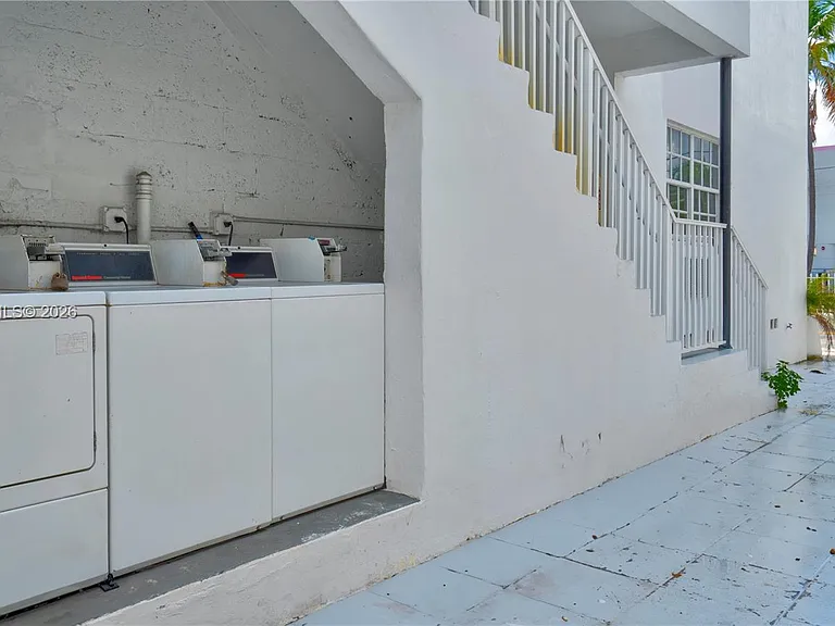 7611 Harding Ave #7 — Photo 5
