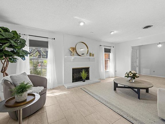 5th image of 2625 Summerfield Rd