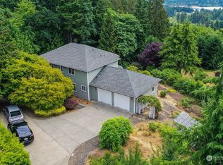 607 66th Ave NE, Tacoma, WA 98422