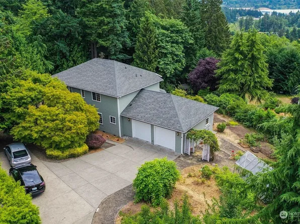 607 66th Avenue NE, Tacoma, WA 98422