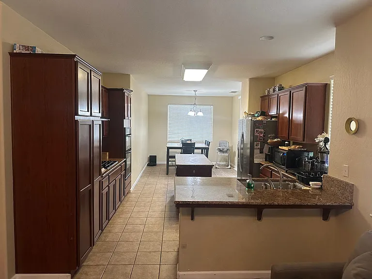 3057 N Tilden St — Photo 10