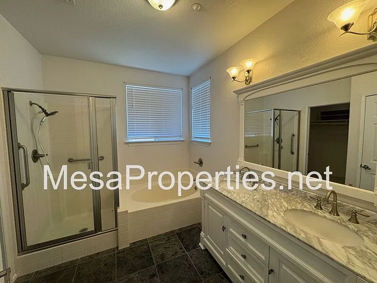 7648 Newberry Ln — Photo 12