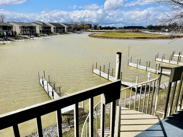 6376 N Harris Harbor Dr, Oak Harbor, OH 43449