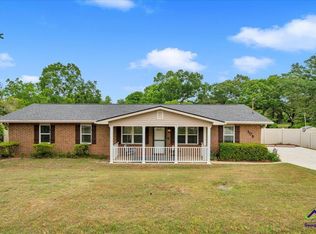308 Fleming Dr, Bonaire, GA 31005