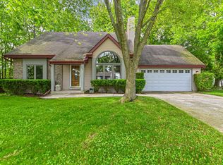 3207 Shortridge Dr, Racine, WI 53402