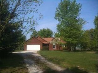 18141 Possum Ridge Rd, Aurora, IN 47001