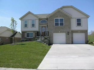 151 Clubhouse Ln, Lebanon, OH 45036