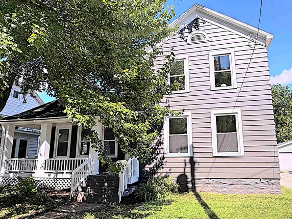 1730 N Oneida St, Appleton, WI 54911