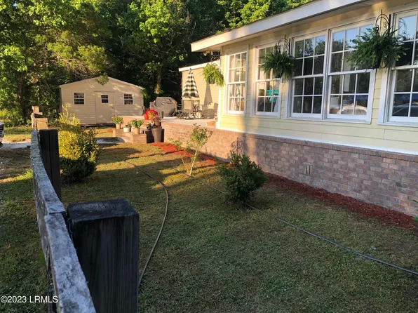 90 Huspah Drive, Seabrook, SC 29940