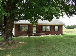 1656 Warrensburg Rd, Whitesburg, TN 37891