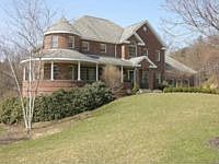 1st image of 1565 Barrington Dr