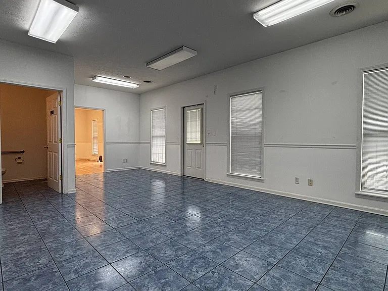 11729 Chapman Hwy #A — Photo 8
