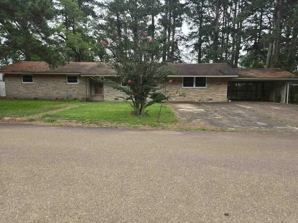 106 N Oakley St, Fordyce, AR 71742