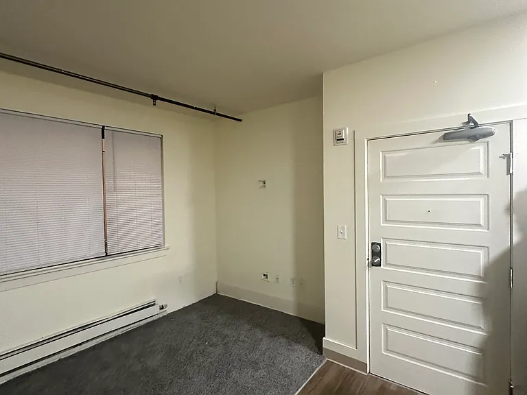 OK Hotel Apartments — Photo 9