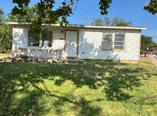 2321 Reginald Rd, Fort Worth, TX 76112