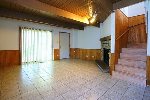 5th image of 546 Meadow Green Ln