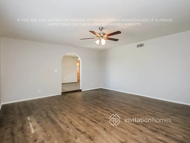 2710 W Minton Dr — Photo 4