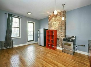 190 Wilson St #2A, Brooklyn, NY 11211